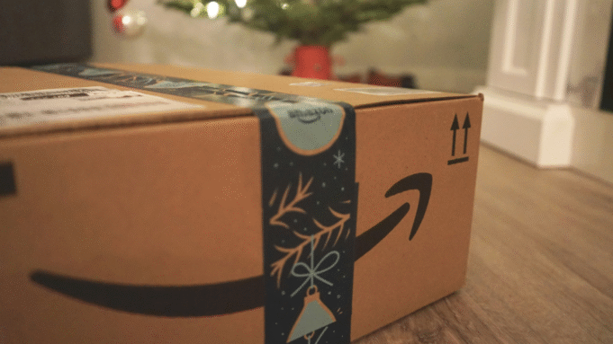 1761626365_Amazon-to-Cut-30000-Corporate-Jobs-Starting-This-Week.png