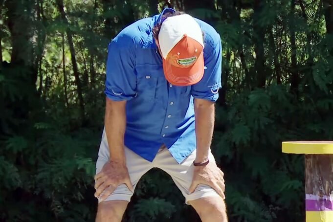 Jeff-Probst-survivor-102925-6d7d3ea4cdec454894029aba1e610b3c.jpg