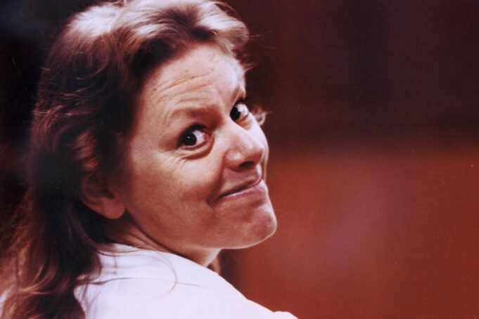 aileen-wuornos-court2-102325-6d6b7885330741b5b4a610e8889df39a.jpg