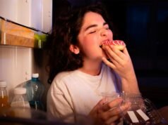 哈佛大學專家表示,為什麼會出現夜間渴望以及如何控制它們