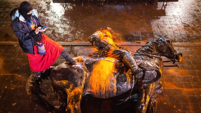 portland-2020-protests-roosevelt-statue-takedown.png