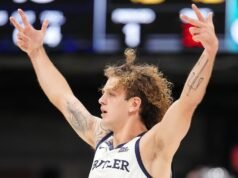 巴特勒投進 17 個三分球,領先芝加哥州立大學