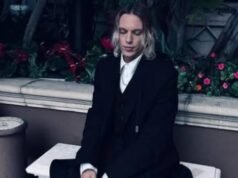 傑米·坎貝爾·鮑爾 (Jamie Campbell Bower) 抵達聖保羅參加十一月的《怪奇物語》遊行