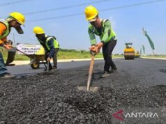 當道路和橋樑建成時