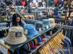 昨天,普拉巴亞排除了節儉合法化的可能性,除非撤回新貸款。