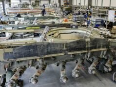 為了保衛巨人,德軍在城牆上度過了戰鬥