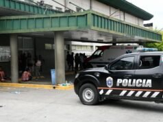 Centro 社區緊張局勢:一名年輕人試圖從窗戶跳下並襲擊了他的伴侶