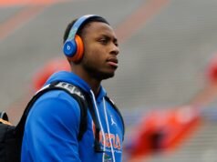 佛羅里達州四分衛 DJ 拉格威將進入轉會門戶