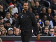 邁克爾·阿賈伊 (Michael Ajayi) 在雙加時帶領普羅維登斯 (Providence) 戰勝巴特勒 (Butler)