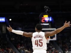 在多諾萬·米切爾 (Donovan Mitchell) 的精彩表現之後,騎士隊將迎戰黃蜂隊