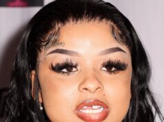 視頻顯示:克里斯森在使用粉絲的手機後扇了洛克一巴掌