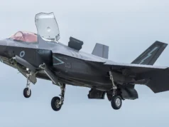 瑞士正在審查全球最昂貴的36架戰鬥機訂單