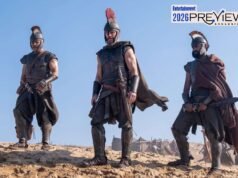 《奧德賽》新照片顯示馬特·達蒙、安妮·海瑟薇和湯姆·赫蘭德是一個分裂的家庭(獨家)