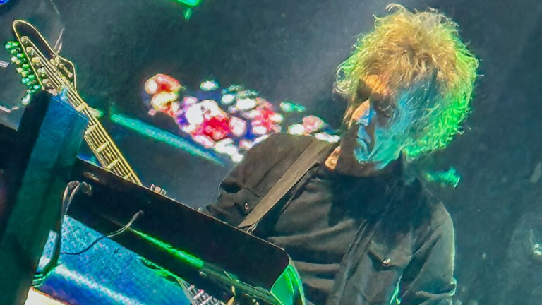 The Cure 吉他手/鍵盤手 Perry Bamonte 去世，享年 65 歲