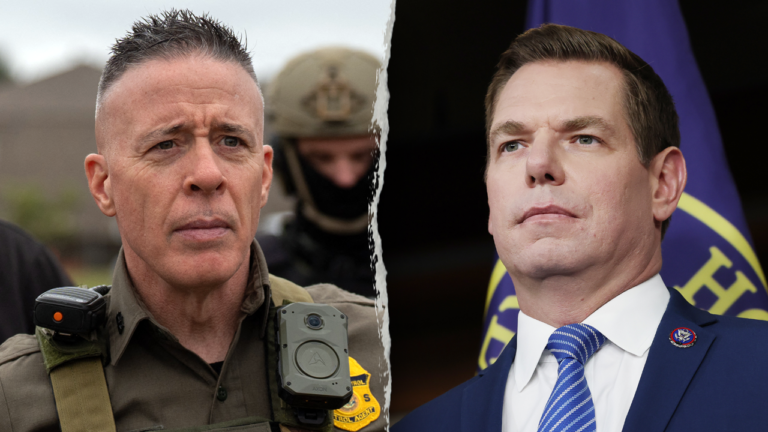 眾議員埃里克·斯瓦爾韋爾 (Eric Swalwell) 因在聖誕節那天發表有爭議的 ICE 帖子而面臨強烈反對