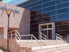 說真的:她報告說她的前任虐待了她,現在他通過製作一段親密視頻在網上瘋傳來勒索她