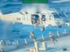 影片中:這是美國在委內瑞拉海域扣押一艘伊朗油輪的行動