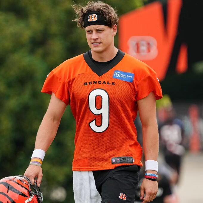 rs_1200x1200-230727174148-1200-joe-burrow-GettyImages-1574078145.jpg