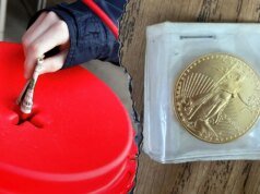 佛蒙特州救世軍在捐款箱中發現了價值數千美元的金幣。