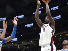 8號岡薩加隊再次輸給了內線占主導地位的加州大學洛杉磯分校