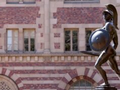 蟲子和黴菌的視頻在網上瘋傳後,南加州大學確保學生食品安全