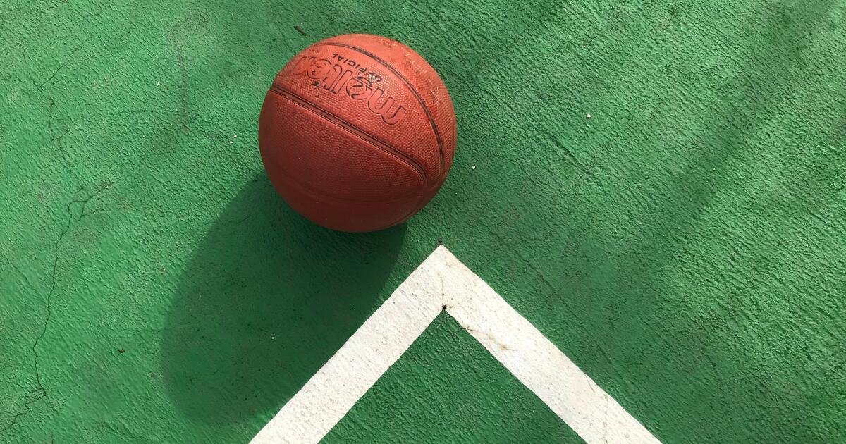 高中籃球：週五男孩和女孩的得分
