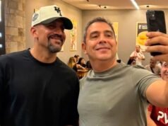 停賽期間,貝隆抵達聖地亞哥德爾埃斯特羅,在看台上觀看決賽