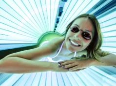 室內曬黑會使患皮膚癌的風險增加三倍,並導致 DNA 廣泛突變