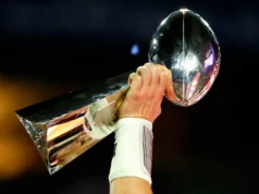 愛國者隊在 NFL 總決賽中對陣海鷹隊的地點、開球時間、電視頻道和半場表演