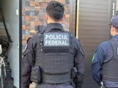 這位豪華住戶是多拉杜斯一家電子公司的負責人