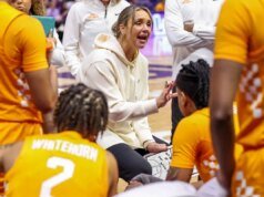 “我過度訓練了她”:金·考德威爾並沒有隱藏田納西州戰勝肯塔基州背後教練與球員之間的緊張關係