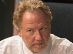 《白宮風雲》演員蒂莫西·布斯菲爾德從新墨西哥州監獄獲釋等待審判 – Firstpost