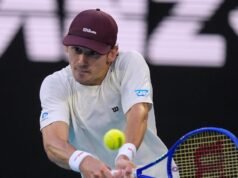 2026 年澳大利亞網球公開賽:德米納爾保持主場希望,擊敗蒂亞福晉級第四輪