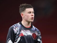 凱·魯尼在青年足總杯中代表曼聯在老特拉福德首次亮相後,韋恩·魯尼做出了反應