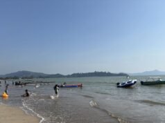 隨著道路開放,達巴努里中部潘丹海灘的貿易商對經濟復甦持樂觀態度。