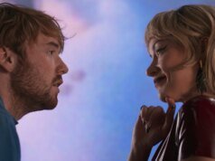 奧利維亞·王爾德 (Olivia Wilde)、庫珀·霍夫曼 (Cooper Hoffman) 在《Sub/Dom Romp》中