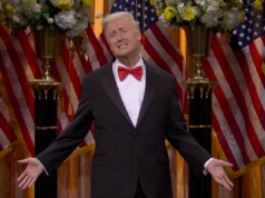 《週六夜現場》的冷開烤串取笑了特朗普對獲獎的痴迷——並接受別人的意見:“我愛我的!”