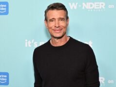 斯科特·弗利透露哪位《醜聞》演員發送的短信最狂野(獨家)