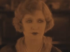 Tattle TV 將希區柯克的經典作品變成了垂直“微劇”