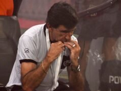 賽車隊訪問 Gimnasia y Esgrima La Plata,在 Apertura 錦標賽中獲得第一名