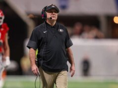 喬治亞州磅承認柯比·斯馬特(Kirby Smart)的體重波動為 32 磅,不知道如何解決困難
