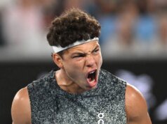 本·謝爾頓將墨爾本觀眾帶入澳網大學狂野:“我還沒有結束”