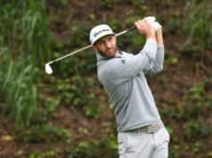 實現完美小右曲球的三大練習