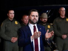 JD Vance 分享明尼阿波利斯 ICE 和 CBP 官員的“瘋狂”故事