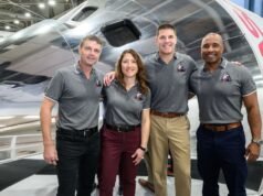 阿耳忒彌斯 2 號宇航員在 NASA 歷史性登月發射之前進入隔離區