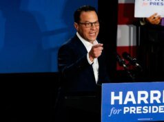 夏皮羅指責哈里斯的醫療團隊對他的妻子不尊重。