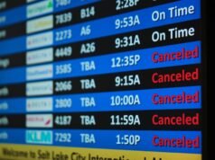 超過10,000個航班因暴風雨而取消