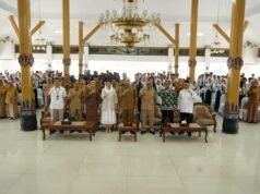 OJK Kediri 從小就為學生提供伊斯蘭教法金融教育