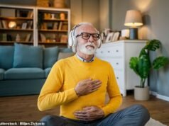 科學家表示癌症患者應該每天早晚冥想,因為研究顯示壓力會使病情惡化