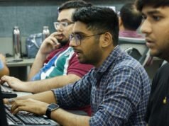 Sensex 因買入銀行股和金屬股而收高 283 點